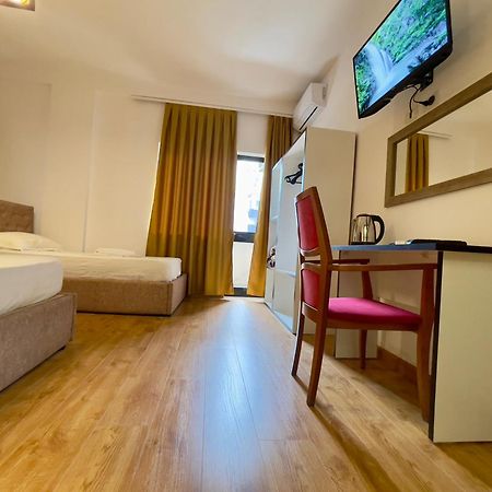 Hotel Globo Durrës 외부 사진