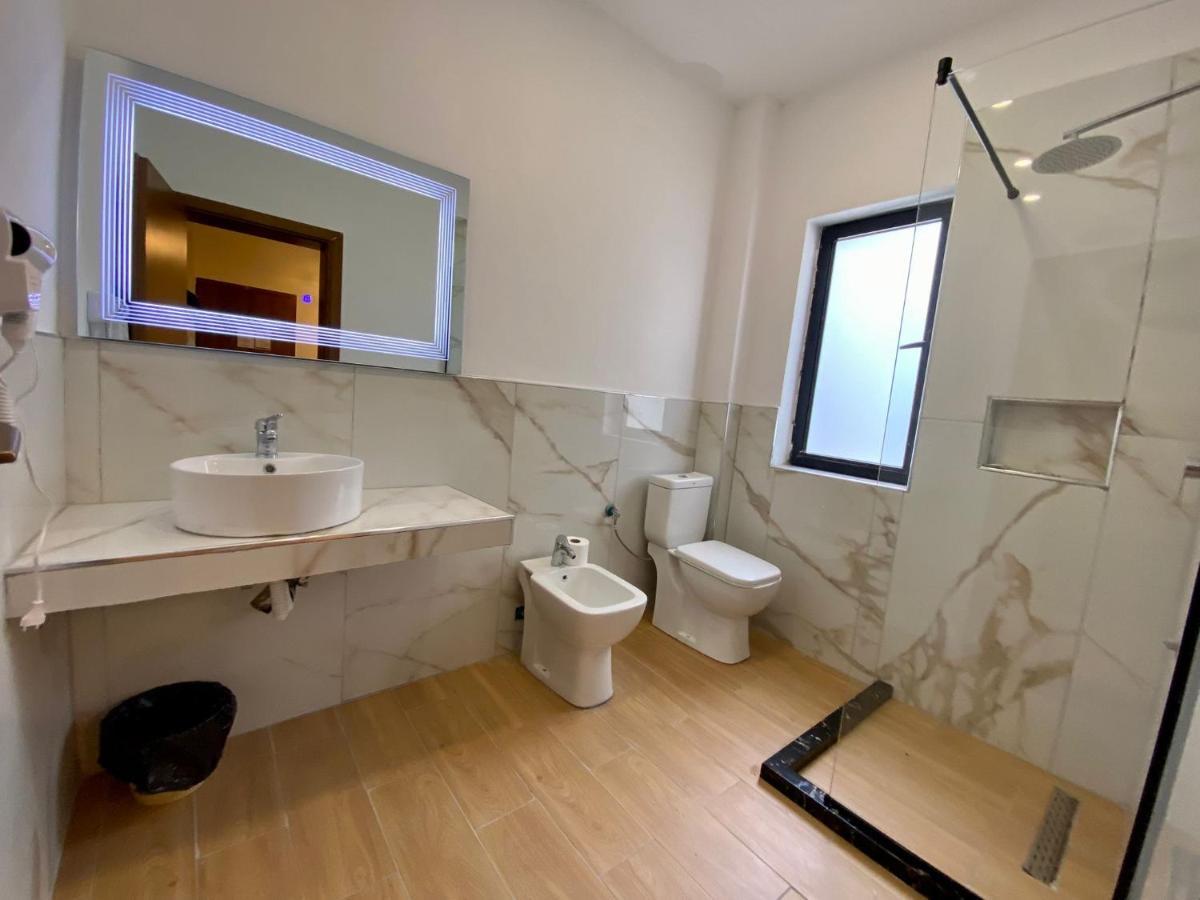 Hotel Globo Durrës 외부 사진