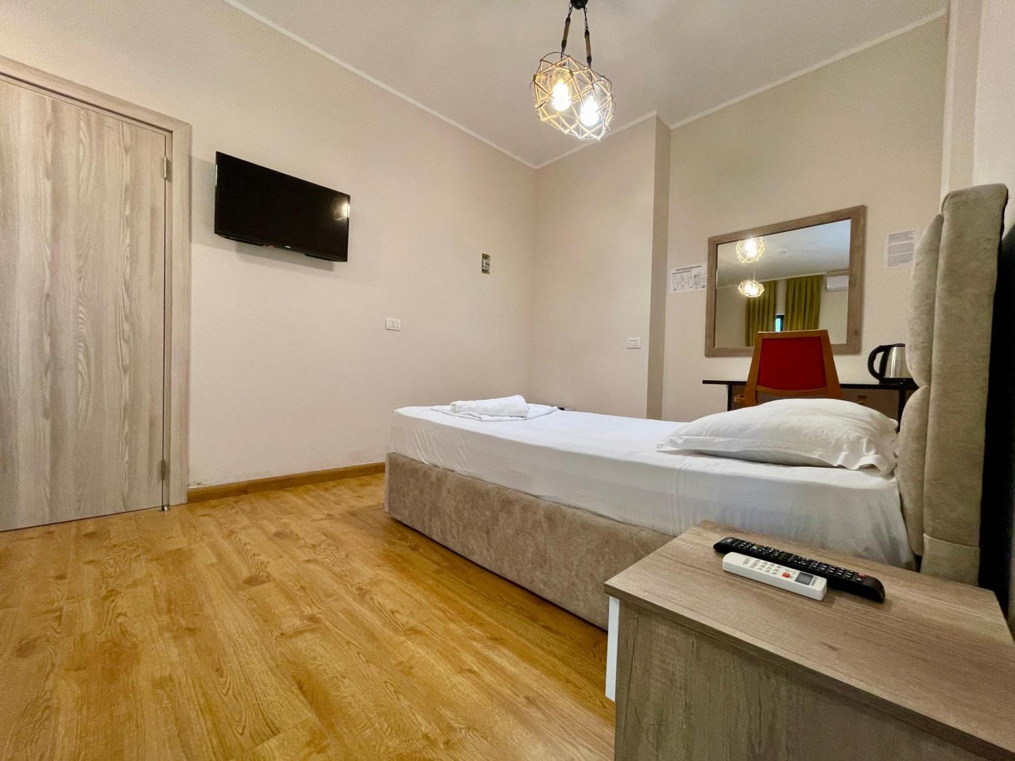 Hotel Globo Durrës 외부 사진